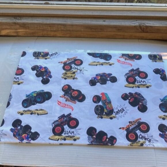 POTTERY BARN Hot Wheels Monster Trucks Organic Toddler Pillowcase 22.5 x 15.5 in - Picture 4 of 14